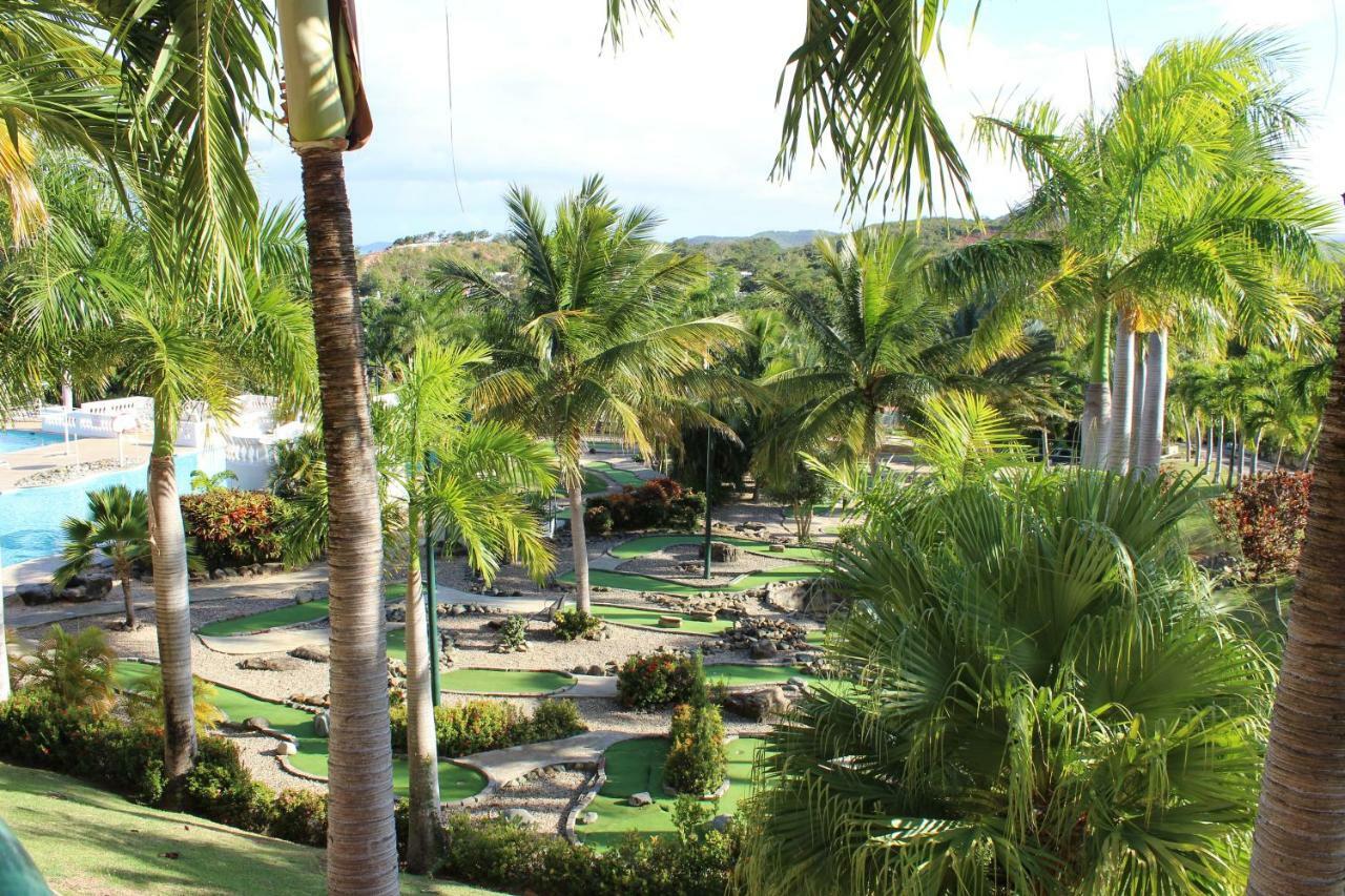 Fajardo Inn Exterior photo